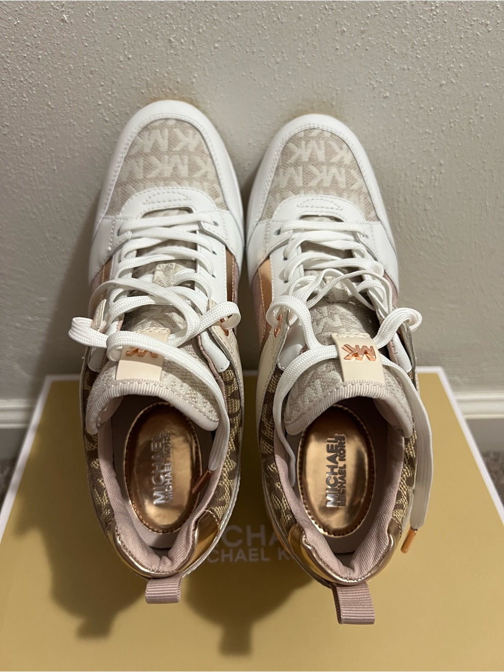 Michael Kors Georgie Trainer 7M